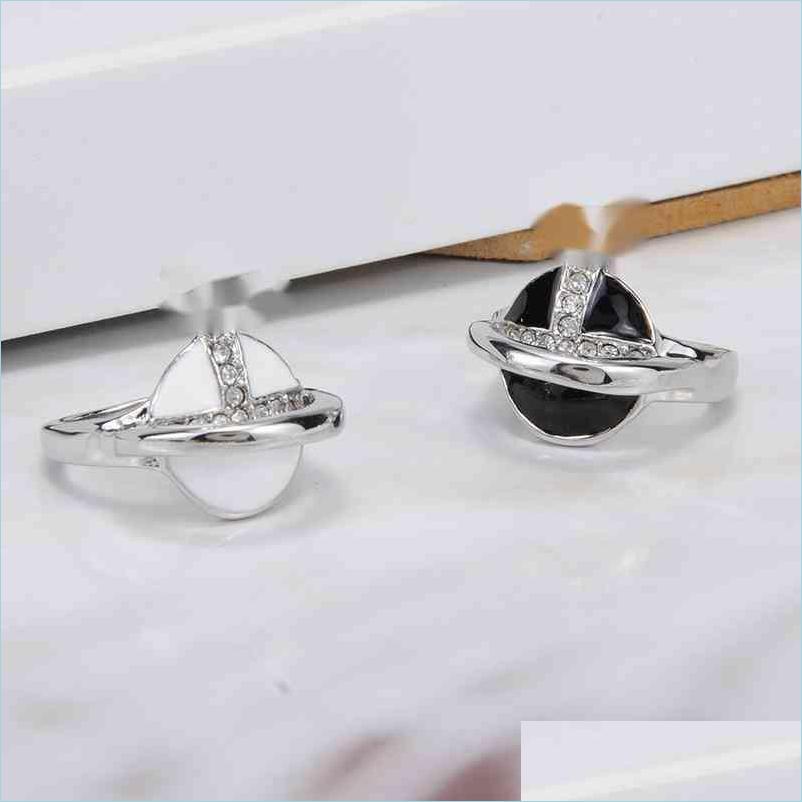 Band Rings Selling Vw Designer Ring Tide Brand Jewelry Vivi Classic Diamond Sier Band Rings Fashion Punk Style Womens Accessories Va Dhxtn
Band Rings Selling Vw Designer Ring Tide Brand Jewelry Vivi Classic Diamond Sier Band Rings Fashion Punk Style Womens Accessories Va Dhxtn