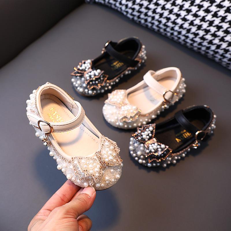 Flat Shoes Autumn Girls Leather Fashion Pearl Rhinestone Baby Girl Heels Cute Bow Kids Princess SYJ090, Syj090beige
Flat Shoes Autumn Girls Leather Fashion Pearl Rhinestone Baby Girl Heels Cute Bow Kids Princess SYJ090, Syj090beige