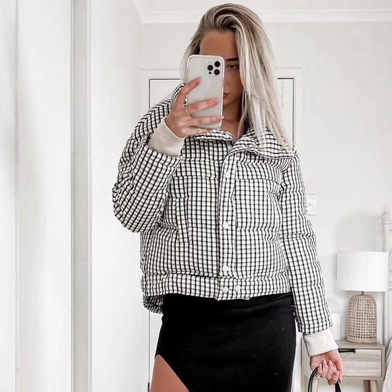 Women's Down Women Black Plaid Short Jacket Coat Fashion Stand Collar Zipper Windproof Warm Casual Puffer Padded Outwear Tops Winter
Women's Down Women Black Plaid Short Jacket Coat Fashion Stand Collar Zipper Windproof Warm Casual Puffer Padded Outwear Tops Winter