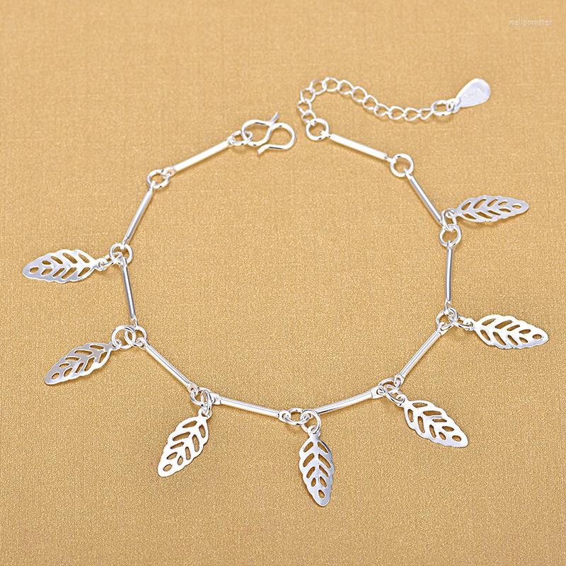 Link Bracelets Delicate Silver Color Hollow Leaves Charm For Women Birthday Gifts Jewelry 
Link Bracelets Delicate Silver Color Hollow Leaves Charm For Women Birthday Gifts Jewelry