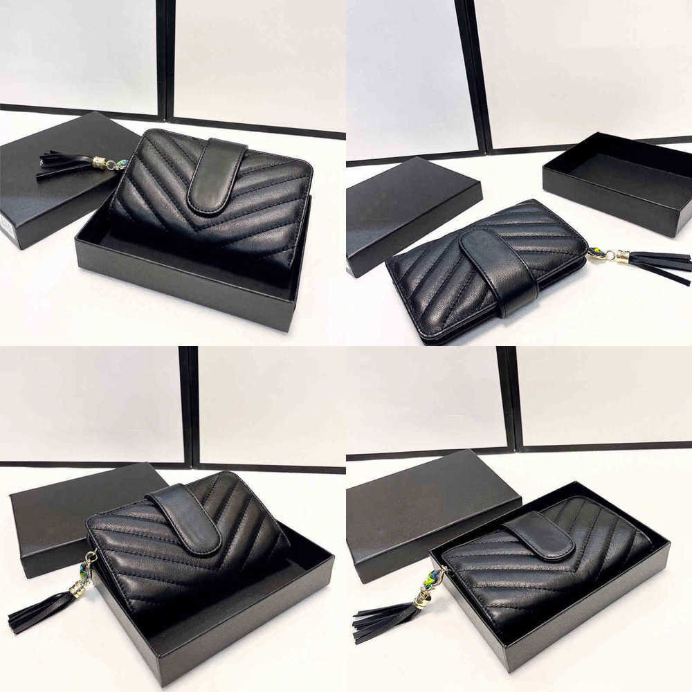 New Evening Bags Wallets Classic Vintage Purse Unisex Card Holder Leather Luxur Designer Brand Purses Tassel Decoration Card Holder 220325, Black
New Evening Bags Wallets Classic Vintage Purse Unisex Card Holder Leather Luxur Designer Brand Purses Tassel Decoration Card Holder 220325, Black