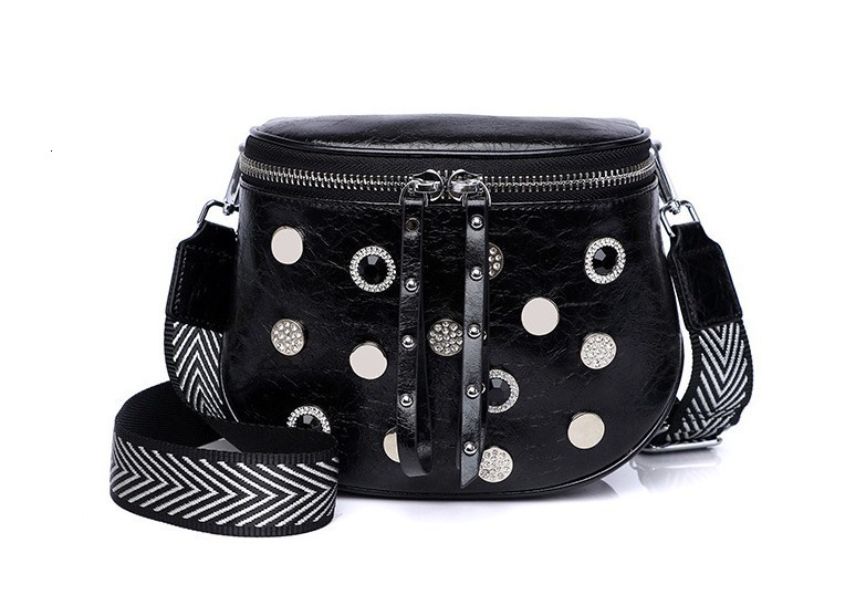 Waist Bags Women fashion split leather studresinstone belt bag waist packs 221208, Gm2
Waist Bags Women fashion split leather studresinstone belt bag waist packs 221208, Gm2
