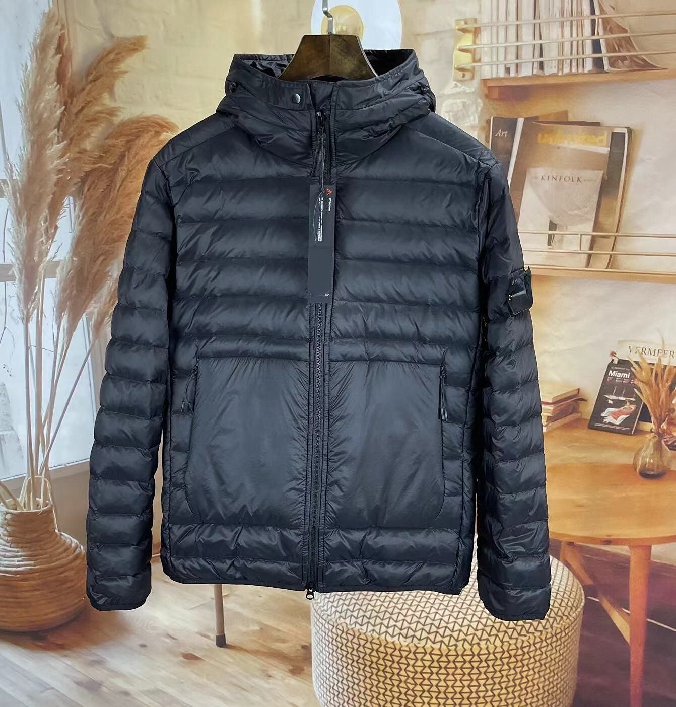 Fashion Brand Stone Mens Down Coat Hooded Outdoor Jacket Parka Outwear Couples Keep Warm in Winter, Blue
Fashion Brand Stone Mens Down Coat Hooded Outdoor Jacket Parka Outwear Couples Keep Warm in Winter, Blue