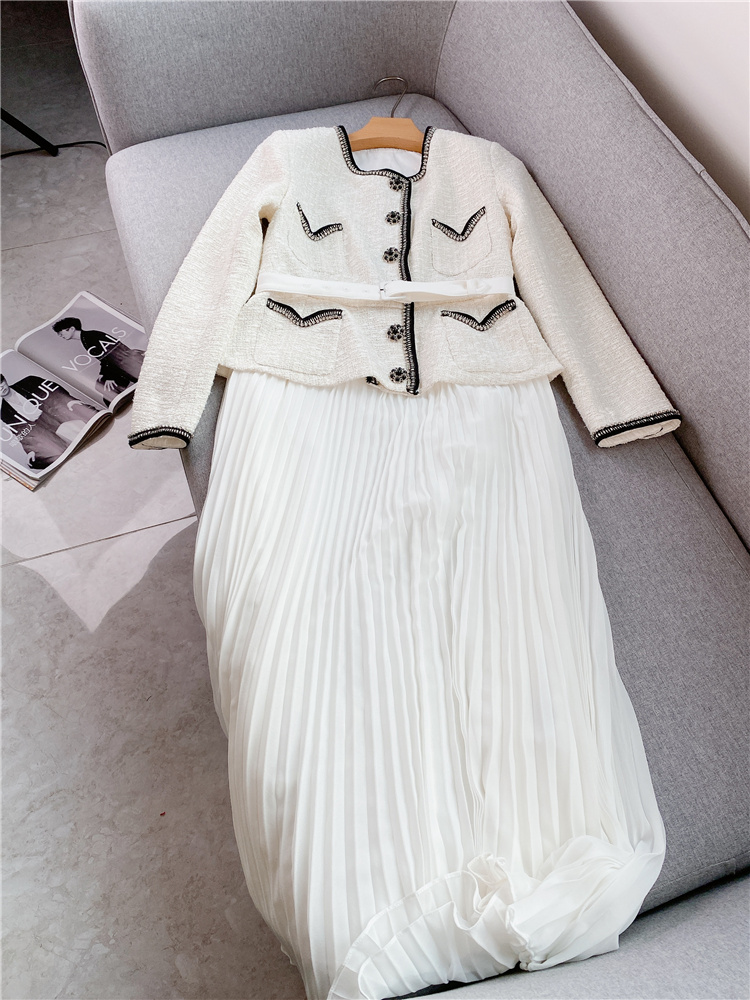 2023 Spring White Solid Color Panelled Tweed Pleated Dress Long Sleeve Round Neck Waist Belted Midi Casual Dresses W2D081008
2023 Spring White Solid Color Panelled Tweed Pleated Dress Long Sleeve Round Neck Waist Belted Midi Casual Dresses W2D081008