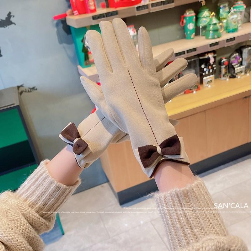 Five Fingers Gloves 2022 Autumn And Winter Fashion Women's Temperament Bow Touch Screen Outdoor Cycling Warm Cold Proof
Five Fingers Gloves 2022 Autumn And Winter Fashion Women's Temperament Bow Touch Screen Outdoor Cycling Warm Cold Proof