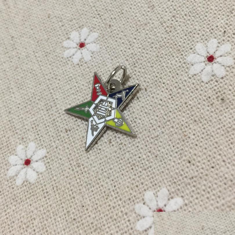 Pins Brooches 50Pcs Masonry Jewelry Masonic Pendant Nickel Plated Factory Customized Small Chapter Eastern Star Charm Drop Delivery Dhqv4
Pins Brooches 50Pcs Masonry Jewelry Masonic Pendant Nickel Plated Factory Customized Small Chapter Eastern Star Charm Drop Delivery Dhqv4