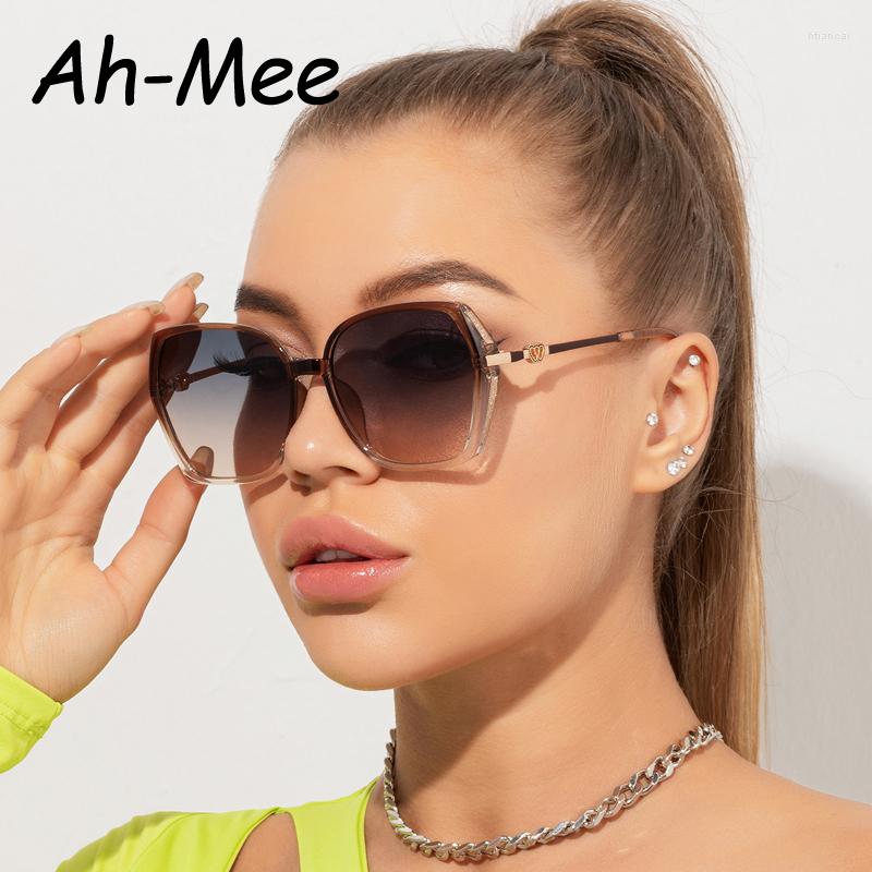 Sunglasses Fashion Square Women Trendy Style Sun Glasses For Lady Vintage Shades Gradient Oculos UV400 Streetwear Eyewear
Sunglasses Fashion Square Women Trendy Style Sun Glasses For Lady Vintage Shades Gradient Oculos UV400 Streetwear Eyewear