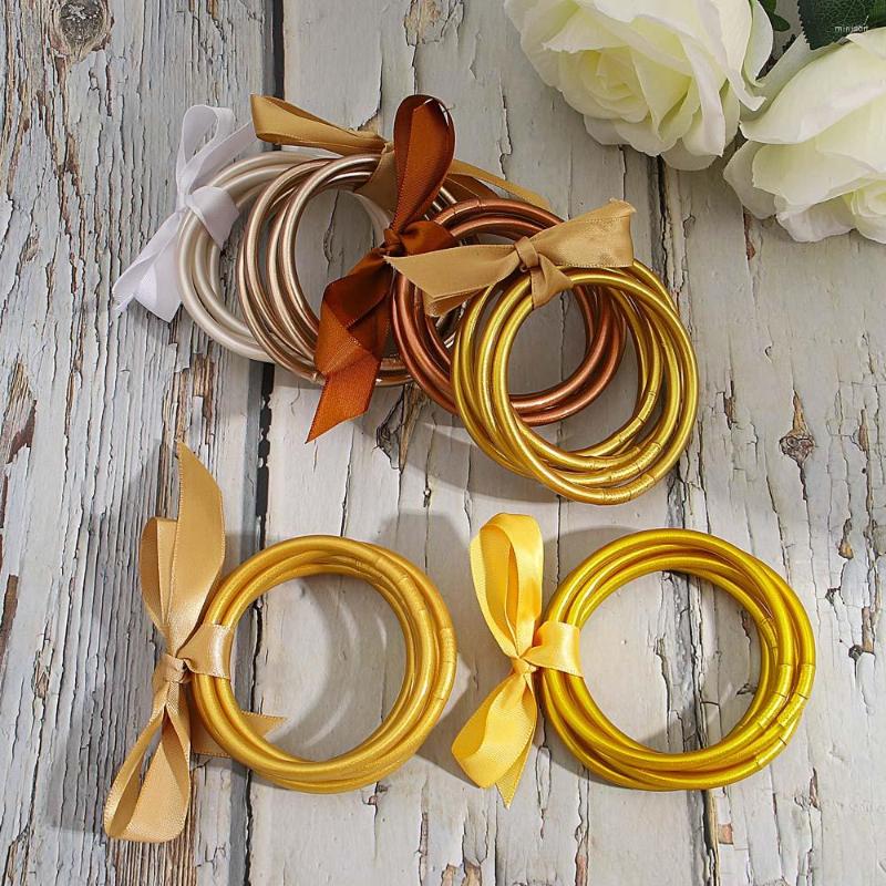 Bangle AENSOA Solid Color Bowknot Glitter Jelly Bracelet For Women Girls Filled Silicone Buddhist Rush Bracelets Set Jewelry
Bangle AENSOA Solid Color Bowknot Glitter Jelly Bracelet For Women Girls Filled Silicone Buddhist Rush Bracelets Set Jewelry