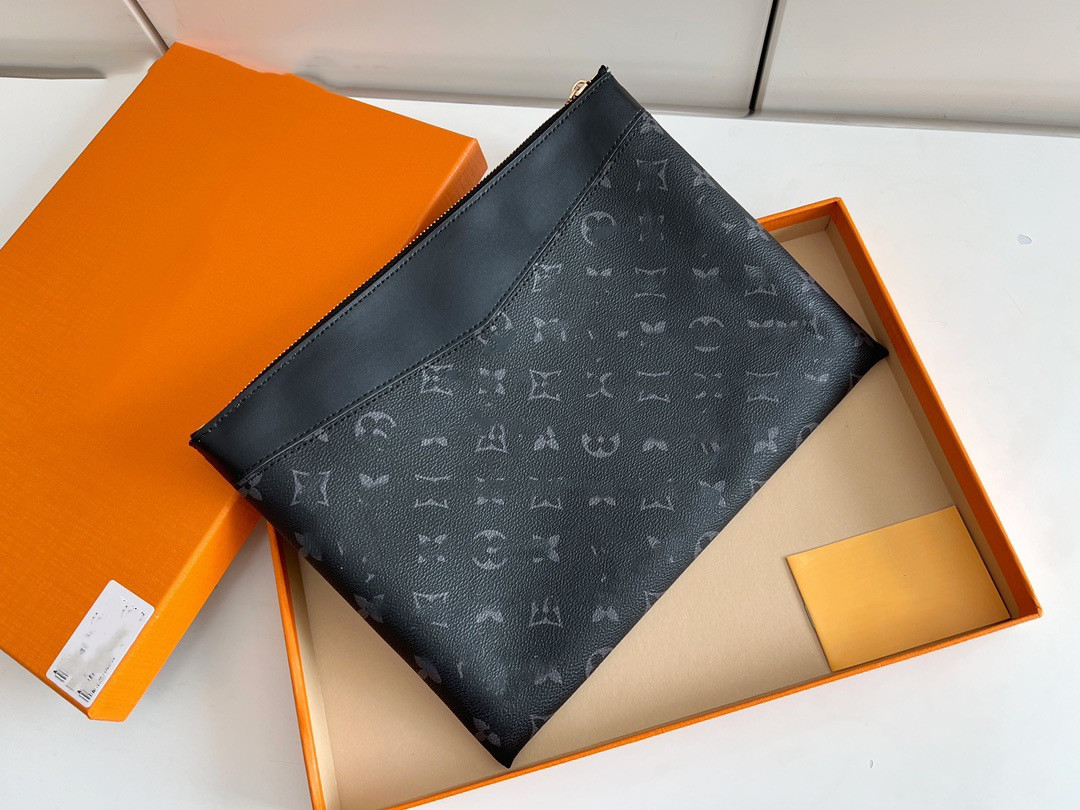Pochette Jour Gm Designer Clutch Bags Travel Sleeve Laptop Tablet File Document Holder Portfolio Case Cover Accessoires Wallets
Pochette Jour Gm Designer Clutch Bags Travel Sleeve Laptop Tablet File Document Holder Portfolio Case Cover Accessoires Wallets