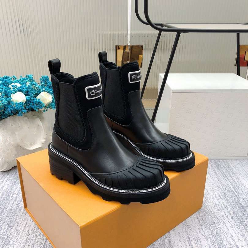 2022 Designer Louiseity Lon Medium And Short Nude Black Boots viutonity Pointy Heel Boots
2022 Designer Louiseity Lon Medium And Short Nude Black Boots viutonity Pointy Heel Boots
