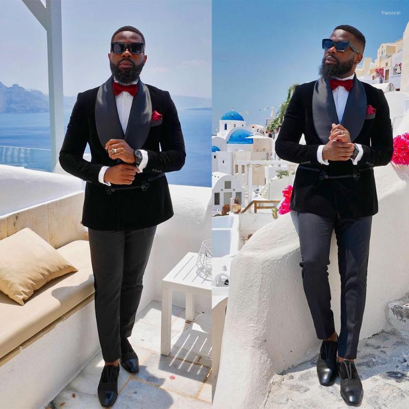 Men's Suits Custom Size Black Groomsmen Tuxedos Shawl Lapel Groom Men Wedding Prom Man Blazer Jacket With Pants 2 Pieces Set
Men's Suits Custom Size Black Groomsmen Tuxedos Shawl Lapel Groom Men Wedding Prom Man Blazer Jacket With Pants 2 Pieces Set