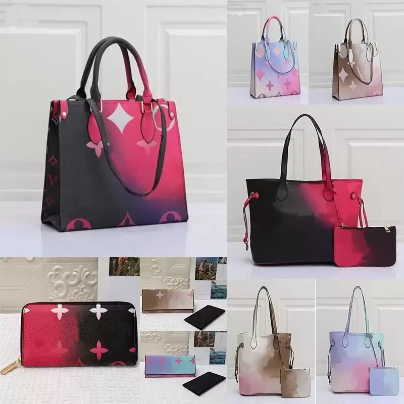 Bags luxuries designer women bag Onthego MM SPRING IN THE CITY Tote Sunrise Pastel Monograms Tie Dye Handlebag Luxury Handbag Womens Designers CrossBody On The Go
Bags luxuries designer women bag Onthego MM SPRING IN THE CITY Tote Sunrise Pastel Monograms Tie Dye Handlebag Luxury Handbag Womens Designers CrossBody On The Go