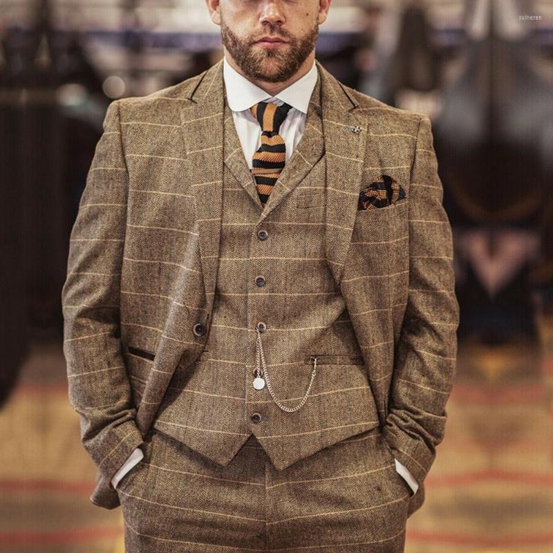 Men's Suits Winter Herringbone Mens Business Office Work Wear Smoking Blazer Jacket Vest Pants Slim Fit Groom Windbreaker 2022, Gray 
Men's Suits Winter Herringbone Mens Business Office Work Wear Smoking Blazer Jacket Vest Pants Slim Fit Groom Windbreaker 2022, Gray