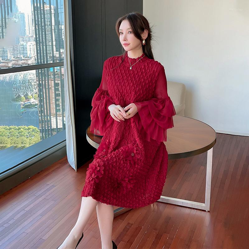 Casual Dresses Fall/Winter 2022 High-end Loose Foreign Style Underwear Dress Women's Miyake Pleated Heavy Embroidery Solid Color Fashion, Black
Casual Dresses Fall/Winter 2022 High-end Loose Foreign Style Underwear Dress Women's Miyake Pleated Heavy Embroidery Solid Color Fashion, Black