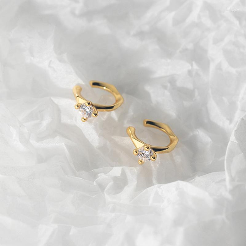 Backs Earrings LAVIFAM 925 Sterling Silver Women Ear Clip Small Sweet Four-claw Single Zircon Wave Earring Charm Jewelry
Backs Earrings LAVIFAM 925 Sterling Silver Women Ear Clip Small Sweet Four-claw Single Zircon Wave Earring Charm Jewelry