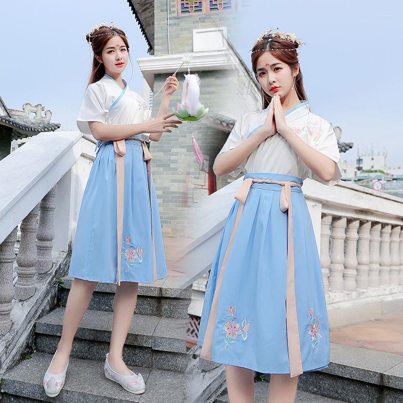 Ethnic Clothing Summer Women Ancient Chinese Traditional Hanfu Stage Performance Folk Dance Costumes Floral Embroidery Chiffon Tops Skirts
Ethnic Clothing Summer Women Ancient Chinese Traditional Hanfu Stage Performance Folk Dance Costumes Floral Embroidery Chiffon Tops Skirts