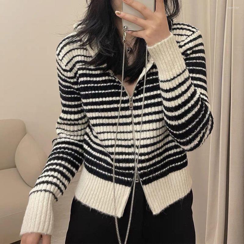Women's Knits Vintage Stripe Hoodes Zipper Cardigan Women Autumn Cropped Sweater Jacket Tops Korean Fashion Ladies Elegant Knit, Green
Women's Knits Vintage Stripe Hoodes Zipper Cardigan Women Autumn Cropped Sweater Jacket Tops Korean Fashion Ladies Elegant Knit, Green
