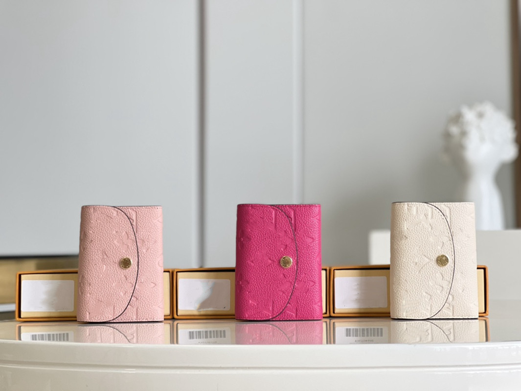 tier Quality Luxuries Designers Fuchsia Embossed Short Wallet Envelope Zipper Coin Purse Womens Real Leather Quilted Flap Card Holders Key Wallets
tier Quality Luxuries Designers Fuchsia Embossed Short Wallet Envelope Zipper Coin Purse Womens Real Leather Quilted Flap Card Holders Key Wallets