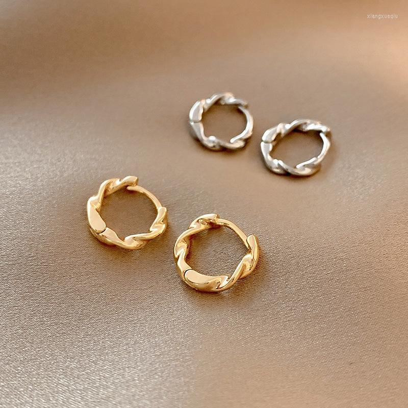 Hoop Earrings Cute Twisted For Women Small Simple Design Gold Hoops Exquisite Semale Sexy Jewelry Gift
Hoop Earrings Cute Twisted For Women Small Simple Design Gold Hoops Exquisite Semale Sexy Jewelry Gift