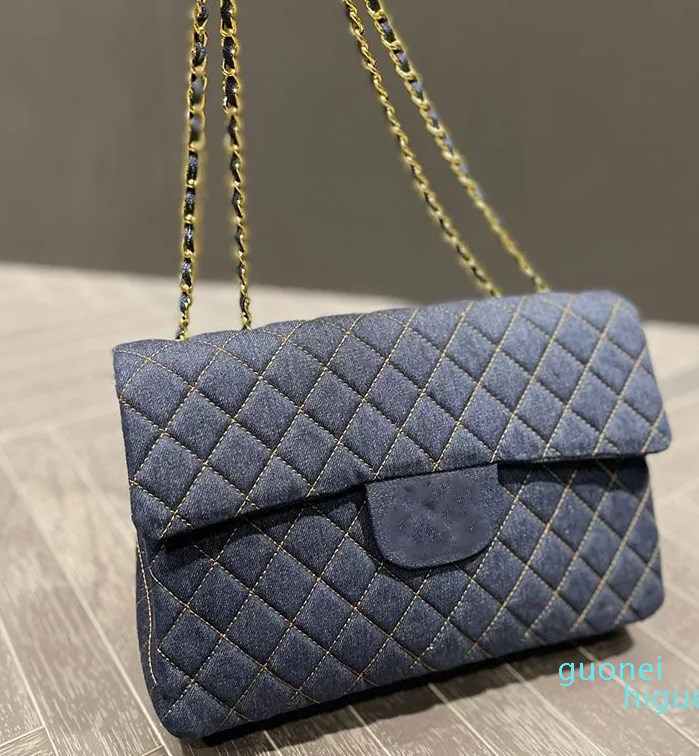 Womens Denim Vintage Quilted Bags Crossbody Shoulder Purse Single Flap Turn Lock Diamond Lattice Autumn Winter Ladies Daily Elegant Maxi Handbags 30X19CM, Blue
Womens Denim Vintage Quilted Bags Crossbody Shoulder Purse Single Flap Turn Lock Diamond Lattice Autumn Winter Ladies Daily Elegant Maxi Handbags 30X19CM, Blue