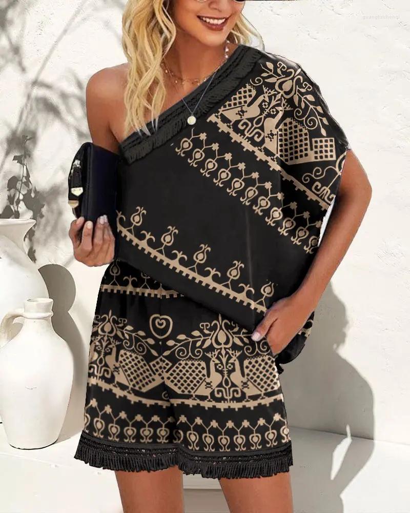 Women' Tracksuits Tribal Print Tassel Trim One Shoulder Top & Shorts Set 2022 Summer Two Piece Sets Women Outfits Casual
Women' Tracksuits Tribal Print Tassel Trim One Shoulder Top & Shorts Set 2022 Summer Two Piece Sets Women Outfits Casual