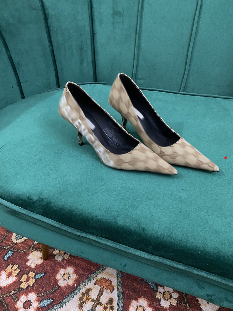 2023 Women Pumps High Heel Shoes Wedding Shoe With Rhinestone Fashion Lady Thin Heels Size 35-40 -G055, Picture color
2023 Women Pumps High Heel Shoes Wedding Shoe With Rhinestone Fashion Lady Thin Heels Size 35-40 -G055, Picture color