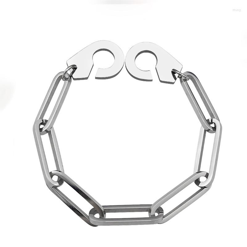 Link Bracelets Fashionable Simple Personality Stainless Steel Couple Jewelry Tidal Men Women Titanium Bracelet
Link Bracelets Fashionable Simple Personality Stainless Steel Couple Jewelry Tidal Men Women Titanium Bracelet