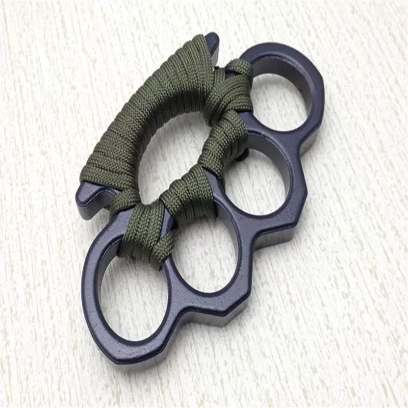 New ARIVAL Black alloy KNUCKLES DUSTER BUCKLE Male and Female Self-defense Four Finger Punches555217v
New ARIVAL Black alloy KNUCKLES DUSTER BUCKLE Male and Female Self-defense Four Finger Punches555217v