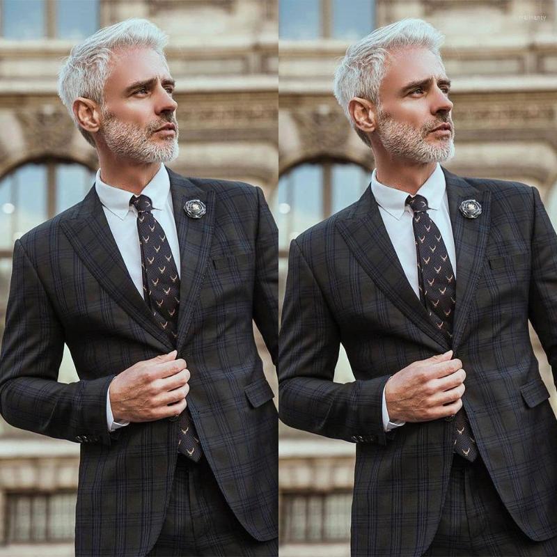 Men's Suits Vintage Plaid Men Tuxudos Peaked Lapel Single Breasted Pocket Retro Check Jacket England Style Part Prom Business 2 Pieces Wear, Navy blue
Men's Suits Vintage Plaid Men Tuxudos Peaked Lapel Single Breasted Pocket Retro Check Jacket England Style Part Prom Business 2 Pieces Wear, Navy blue