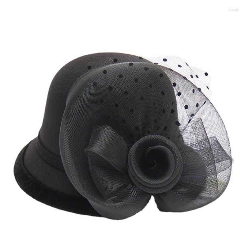 Berets Women Fashion Elegant Fedoras Hat French Style Party Cap Vintage Warm Top Hats Feather Flower Ornament Billycock Mesh, No.9
Berets Women Fashion Elegant Fedoras Hat French Style Party Cap Vintage Warm Top Hats Feather Flower Ornament Billycock Mesh, No.9