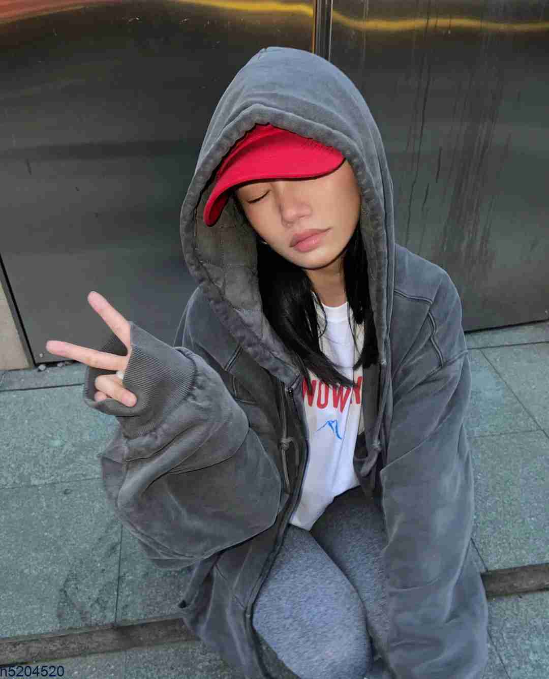 2023 New Men' Hoodies Sweatshirt North America Brand Carhart Wash Water Old Sweater, Black2
2023 New Men' Hoodies Sweatshirt North America Brand Carhart Wash Water Old Sweater, Black2