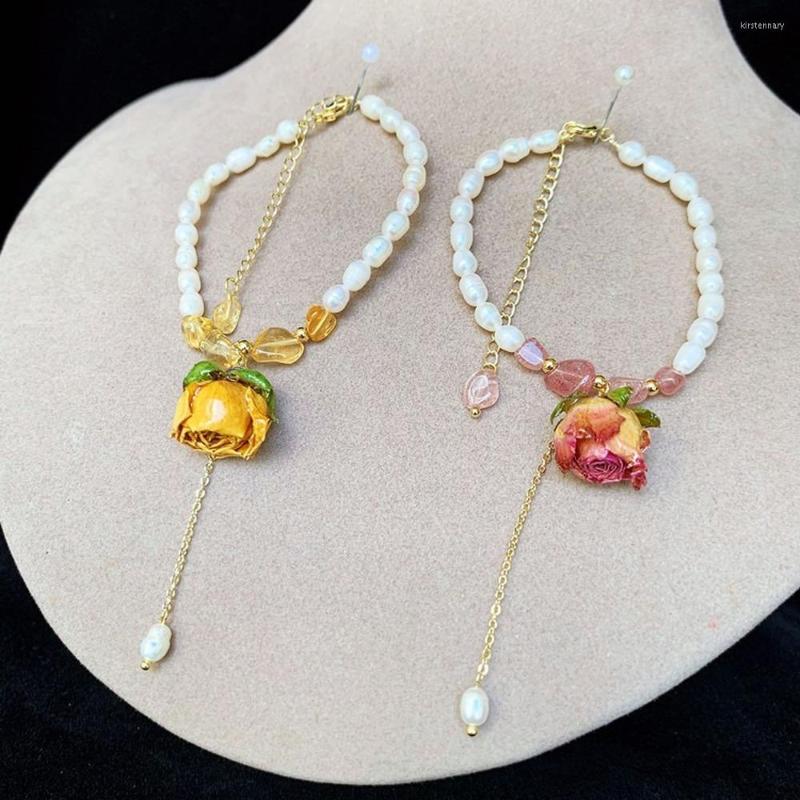 Strand 2022Natural Real Flower Romantic Red Rose Eternal Retro Personality Bracelet Women Trendy Fashion Jewelry Wholesale
Strand 2022Natural Real Flower Romantic Red Rose Eternal Retro Personality Bracelet Women Trendy Fashion Jewelry Wholesale