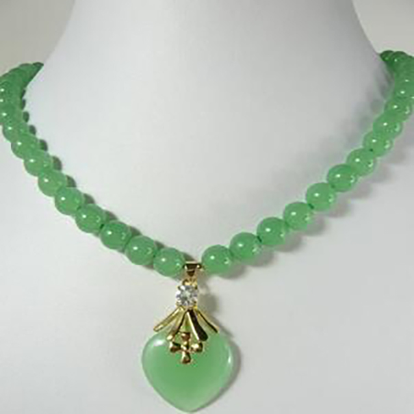 beautiful 7-8mm light green jade bead fine jewelry silver plated heart jade pendant necklace
beautiful 7-8mm light green jade bead fine jewelry silver plated heart jade pendant necklace