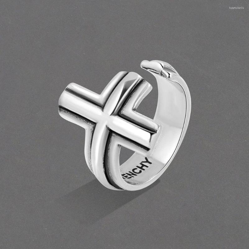 Wedding Rings Exaggerated Personality Gothic Cross For Women Charm Engagement Jewelry Girls Open Finger Knuckle
Wedding Rings Exaggerated Personality Gothic Cross For Women Charm Engagement Jewelry Girls Open Finger Knuckle