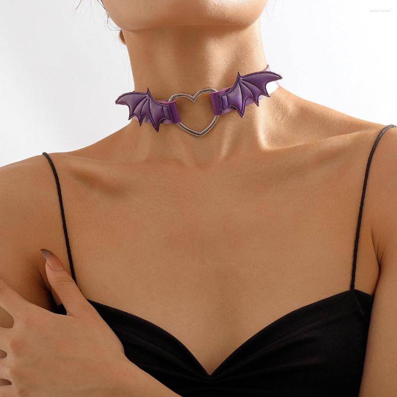 Choker Gothic Vintage Heart Wing Torques Necklace For Women Punk Purple PU Leather Statement Cool Club Jewelry
Choker Gothic Vintage Heart Wing Torques Necklace For Women Punk Purple PU Leather Statement Cool Club Jewelry