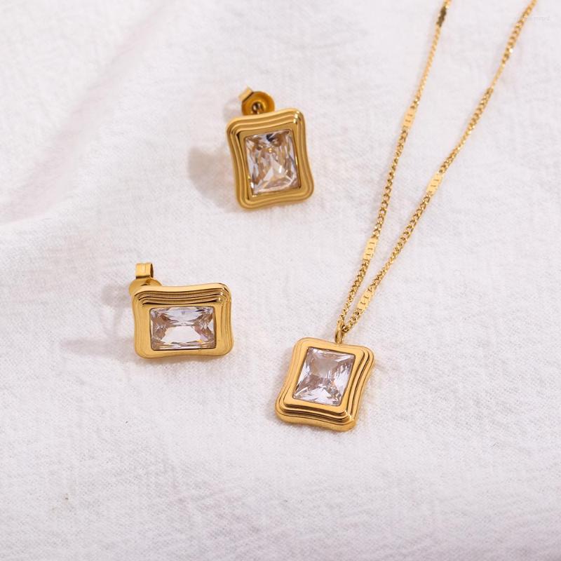 Pendant Necklaces Color Stainless Steel 3A Zircon Square Necklace Earring Set Jewelry For Women Daimond Waterproof
Pendant Necklaces Color Stainless Steel 3A Zircon Square Necklace Earring Set Jewelry For Women Daimond Waterproof