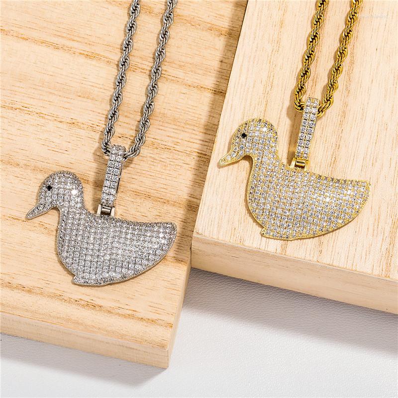 Pendant Necklaces Hip Hop Duck Necklace With Chain Iced Out Bling CZ Stone Fashion Charm Jewelry
Pendant Necklaces Hip Hop Duck Necklace With Chain Iced Out Bling CZ Stone Fashion Charm Jewelry