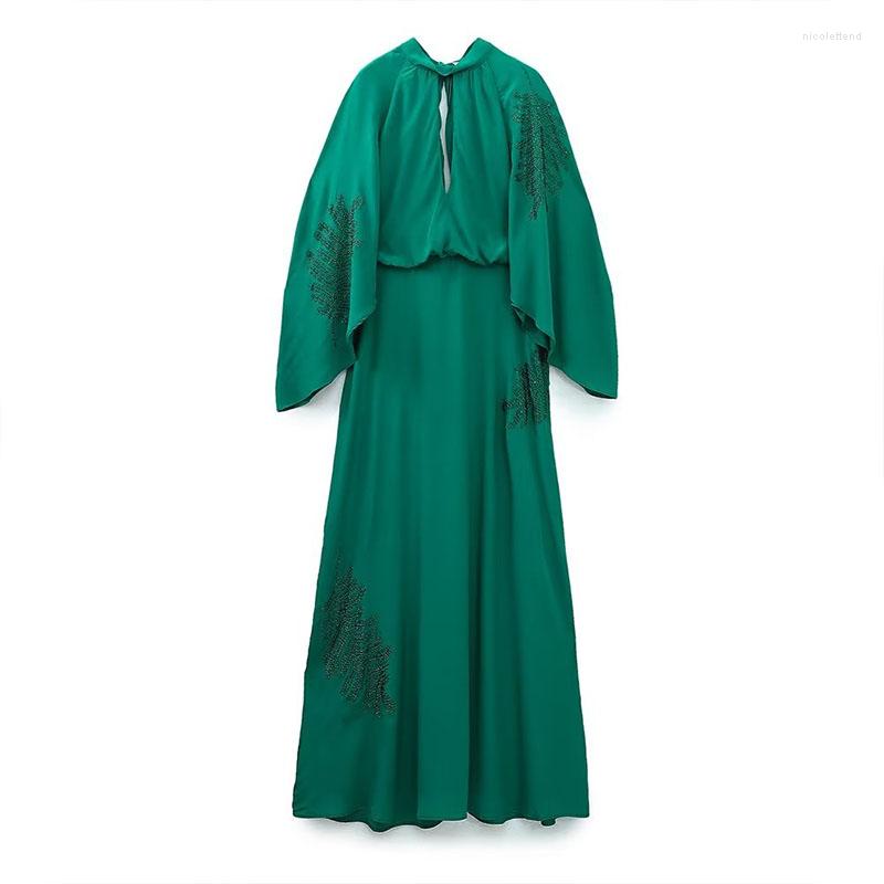 Casual Dresses ZATRHMBM Women 2022 Fashion Beaded Autumn Dress Vintage Long Sleeves Chest Cutout Female Vestidos Mujer, Dark green
Casual Dresses ZATRHMBM Women 2022 Fashion Beaded Autumn Dress Vintage Long Sleeves Chest Cutout Female Vestidos Mujer, Dark green