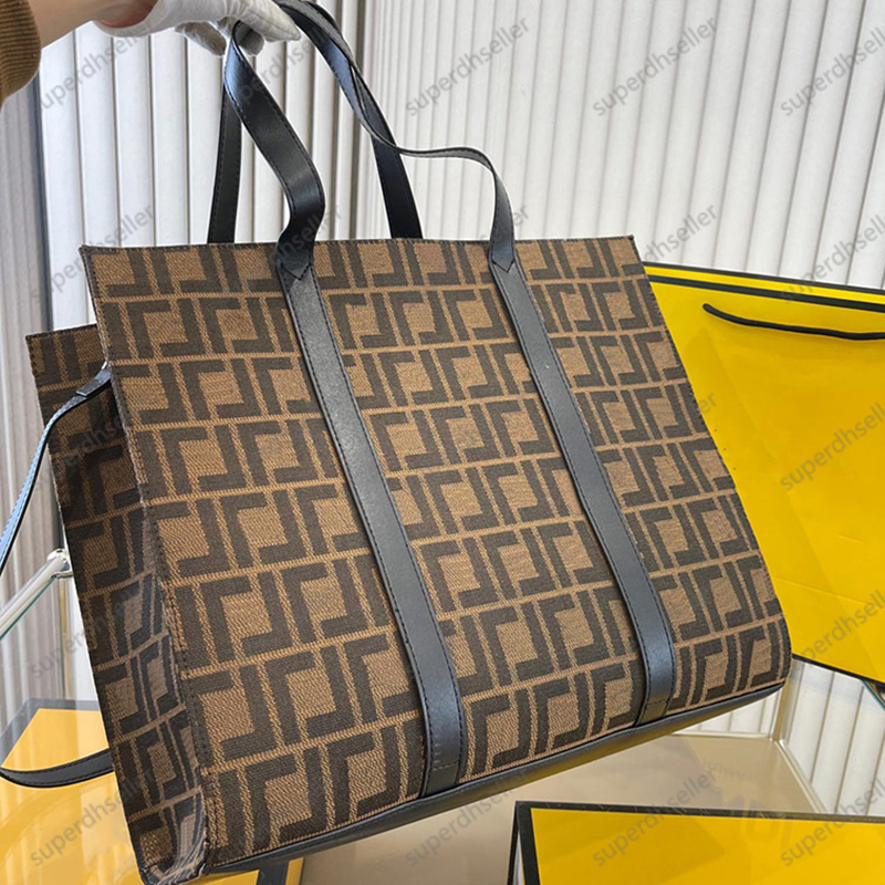 Women Shoulder Bags Top Designer Totes Bag Classic Vintage Crossbody Cross Body Handbags Large Capacity Pochette Fashion Wallet Shopping Tote Leather Straps, Brown
Women Shoulder Bags Top Designer Totes Bag Classic Vintage Crossbody Cross Body Handbags Large Capacity Pochette Fashion Wallet Shopping Tote Leather Straps, Brown