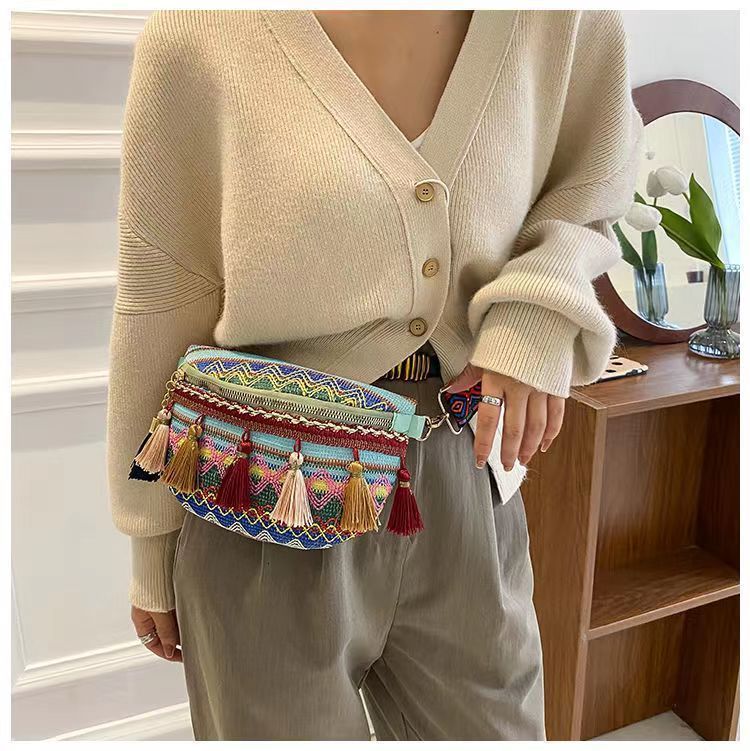 Waist Bags Women Folk Style with Adjustable Strap Variegated Color Fanny Pack Fringe Decor Crossbody Chest 221208