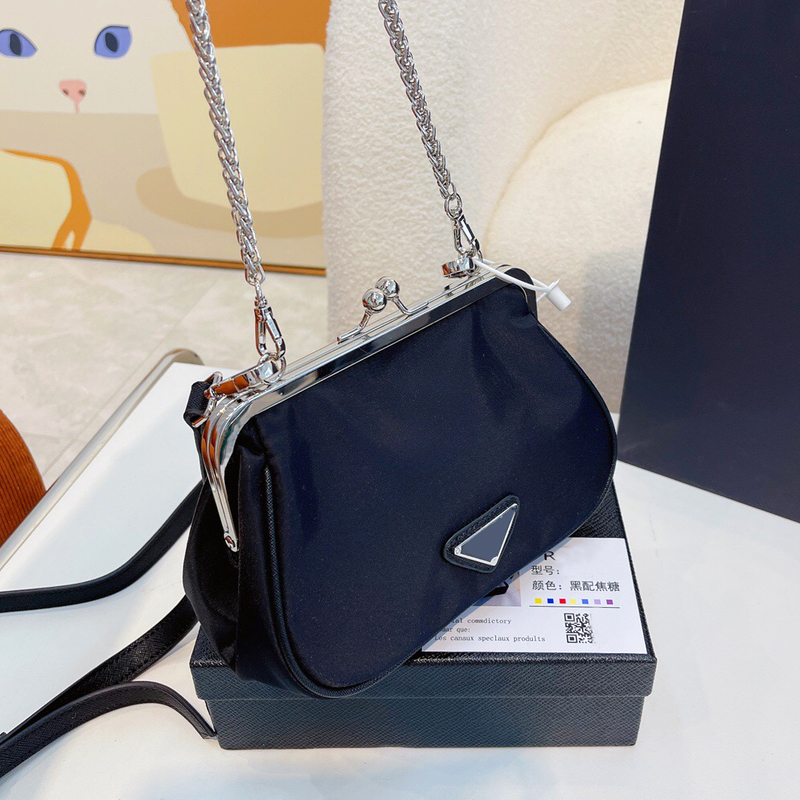 Luxurious Evening Bags Fashion Designer Nightclub Glitzy Party Dinner Shoulder Women Purse and Handbags New Quality Designer Messenger, Yellow
Luxurious Evening Bags Fashion Designer Nightclub Glitzy Party Dinner Shoulder Women Purse and Handbags New Quality Designer Messenger, Yellow