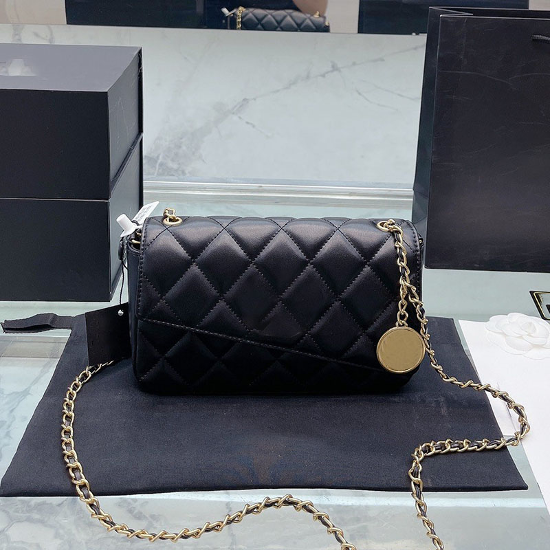Women Gold Coin Classic Flap Shoulder Bag Diamond Lattice Leather Quilted Versatile Luxury Bag Designer Clutch Wallet Card Holder Fanny Packs Multi Pochettes 22CM, Black
Women Gold Coin Classic Flap Shoulder Bag Diamond Lattice Leather Quilted Versatile Luxury Bag Designer Clutch Wallet Card Holder Fanny Packs Multi Pochettes 22CM, Black