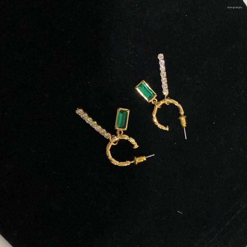Hoop Earrings Gold Silver Color Bamboo Shape Half Circle Long Zicorn Chain Tassel Imitation Green Agate Earring Dangle
Hoop Earrings Gold Silver Color Bamboo Shape Half Circle Long Zicorn Chain Tassel Imitation Green Agate Earring Dangle
