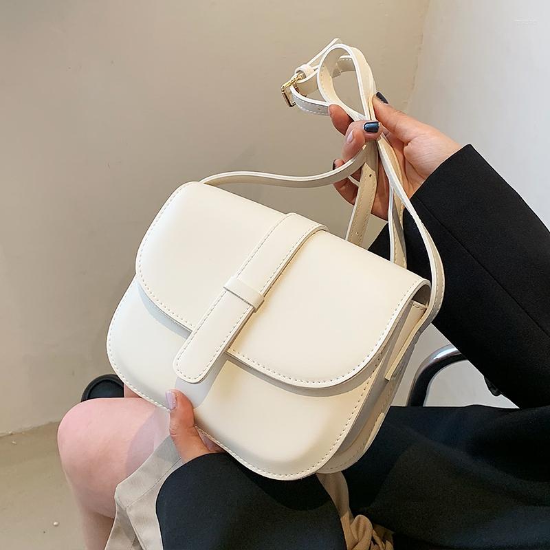 Evening Bags Luxury Women's Pu Shoulder Bag Korean Solid All-match Messenger 2022 Fashion Ladies Handbags Casual Simple Crossbody, Black
Evening Bags Luxury Women's Pu Shoulder Bag Korean Solid All-match Messenger 2022 Fashion Ladies Handbags Casual Simple Crossbody, Black