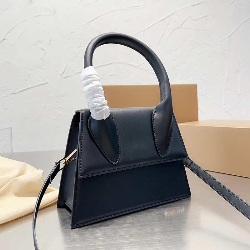 luxurys designer bags handbags women shoulder bag crossbody bags wallet backpack handbag purses card holder tote fashion, Jf01 24*17cm
luxurys designer bags handbags women shoulder bag crossbody bags wallet backpack handbag purses card holder tote fashion, Jf01 24*17cm