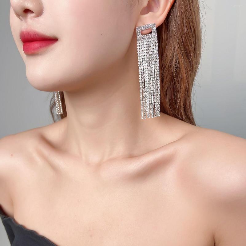 Dangle Earrings Crystal Elegant Rhinestone Tassel Drop Earring For Women Luxury Jewelry Silver Plated Wedding Accessories
Dangle Earrings Crystal Elegant Rhinestone Tassel Drop Earring For Women Luxury Jewelry Silver Plated Wedding Accessories