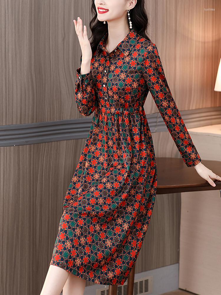 Casual Dresses Autumn Silk Midi Floral Black Dress Vintage Bodycon Elegant Prom Tunics 2022 Fashion Women Long Sleeve Vestido, Picture color
Casual Dresses Autumn Silk Midi Floral Black Dress Vintage Bodycon Elegant Prom Tunics 2022 Fashion Women Long Sleeve Vestido, Picture color
