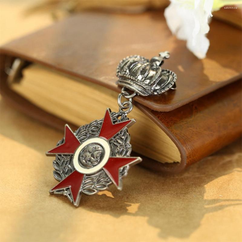 Brooches Clothes Buckles Brooch Women And Men Crown Queen Medal Badge Corsages Hijab Pin Hats Scarf Suit
Brooches Clothes Buckles Brooch Women And Men Crown Queen Medal Badge Corsages Hijab Pin Hats Scarf Suit