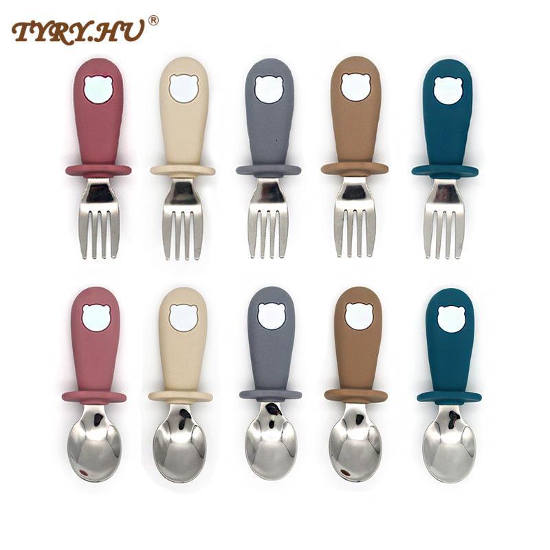 Cups Dishes Utensils 2PCSet Baby Silicone Tableware Children Stainless Steel Dinnerware Toddler Cutlery Cartoon Infant Food Feeding Spoon Fork 221208
Cups Dishes Utensils 2PCSet Baby Silicone Tableware Children Stainless Steel Dinnerware Toddler Cutlery Cartoon Infant Food Feeding Spoon Fork 221208