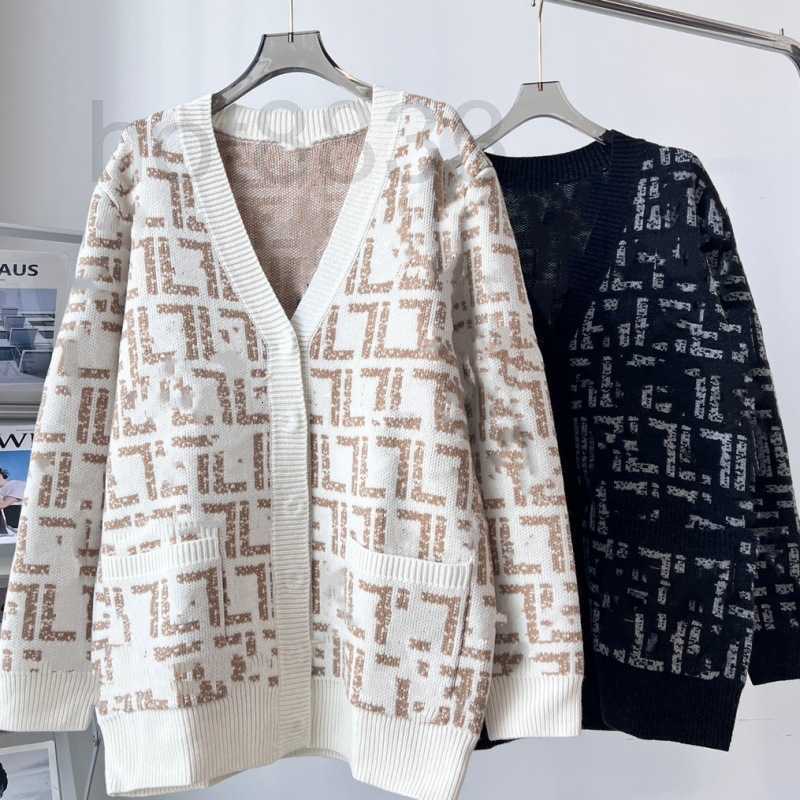 Women' Sweaters Designer Autumn and Winter 2022 New Letter V-Neck Soft Jacquard Knitted Cardigan I3N7, Caramel
Women' Sweaters Designer Autumn and Winter 2022 New Letter V-Neck Soft Jacquard Knitted Cardigan I3N7, Caramel